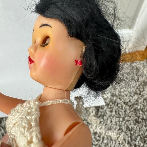Vintage Plastic Bride Doll Crochet Dress Black Hair Eyes Open Shut - Picture 7 of 13
